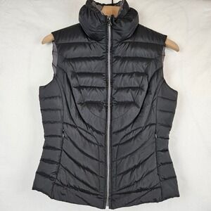 Be by Blanc Noir Down filled Puffer‎ Vest turtleneck, black, size S